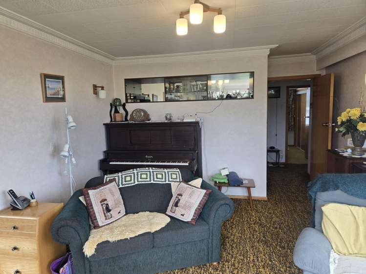 37 Gormack Street Balclutha_6