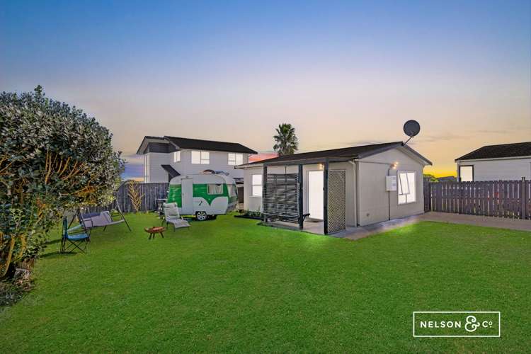 37 Greenstone Place Clover Park_11