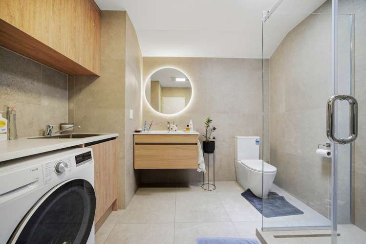 2/36 John Jennings Drive_5