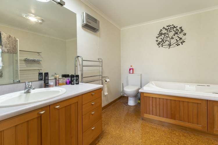 172 Waenga Drive Cromwell_17