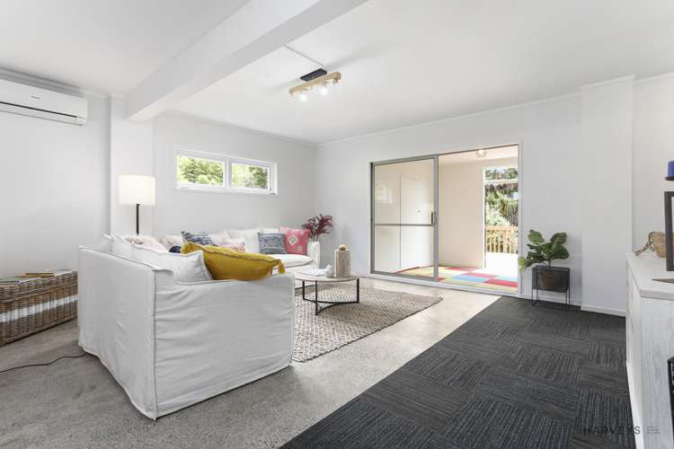 201 Godley Road Titirangi_16