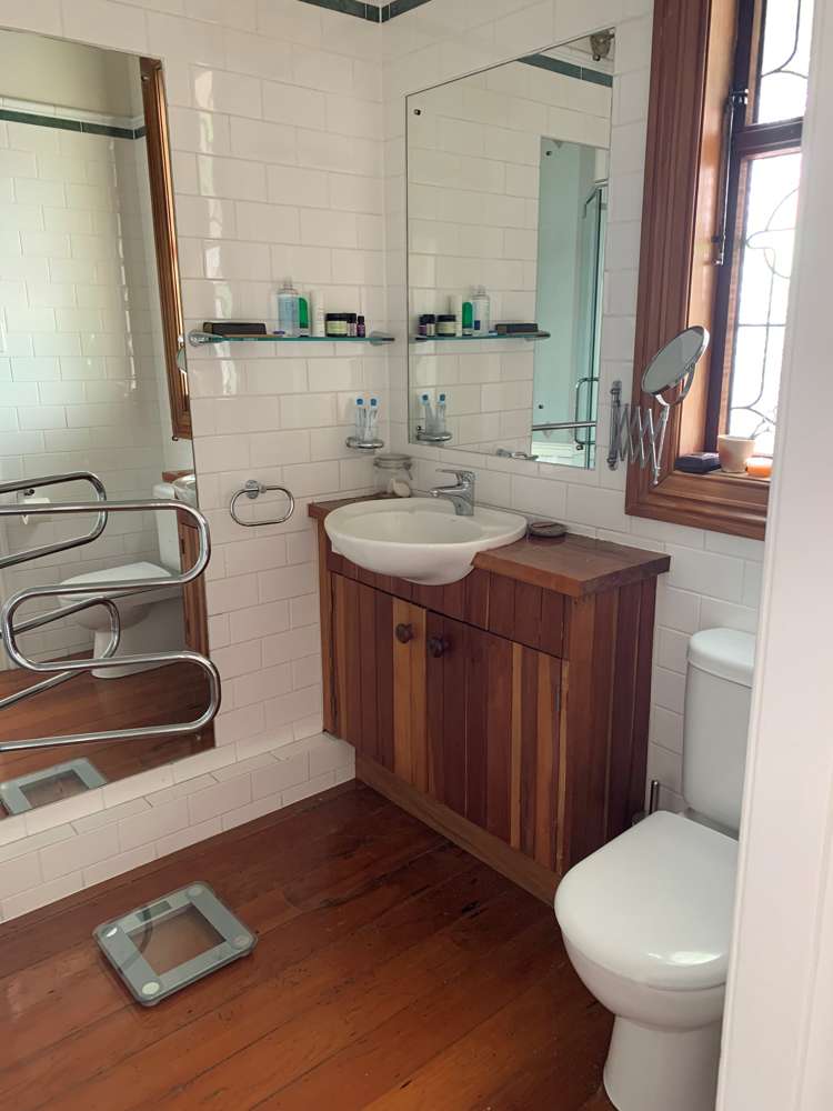 1 Winn Road Freemans Bay_13