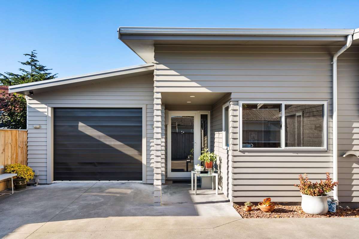 51A Douglas Mclean Avenue_0