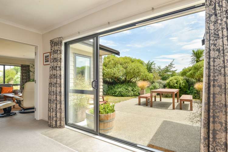 6 Redwood Lane Martinborough_10