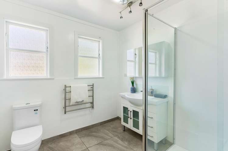 13B Te Kawa Road Greenlane_8