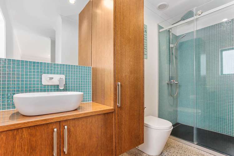 13 Eric Farley Drive Kumeu_9