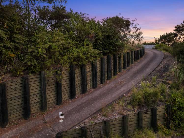 12 Te Toki Road Ostend_17