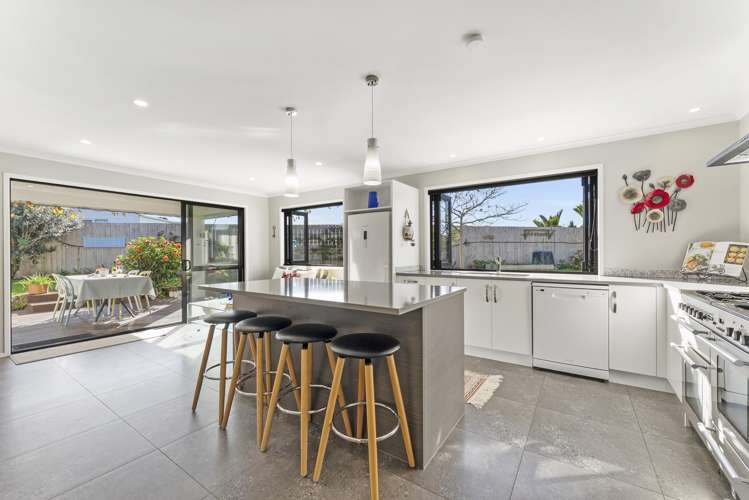 23 Coral Drive Papamoa_7