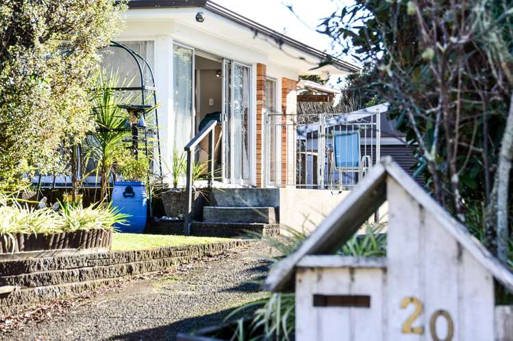 20 Macmurdo Avenue Glenview_33