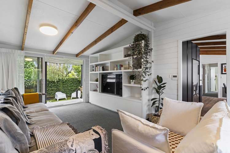 1/2 Springbank Lane Te Atatu Peninsula_6