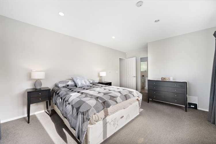 20 Longmont Terrace Churton Park_8