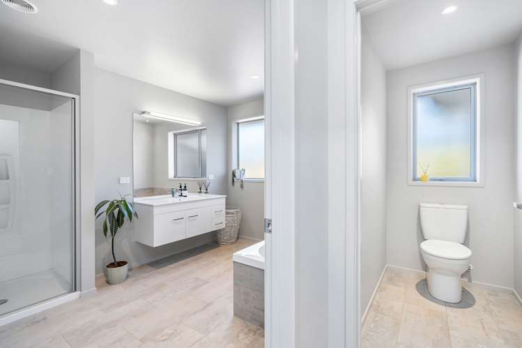 152 Valley View Road Otaika_10