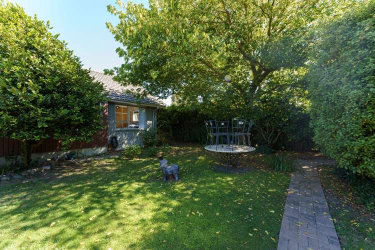 6 Mcilraith Street Darfield_11