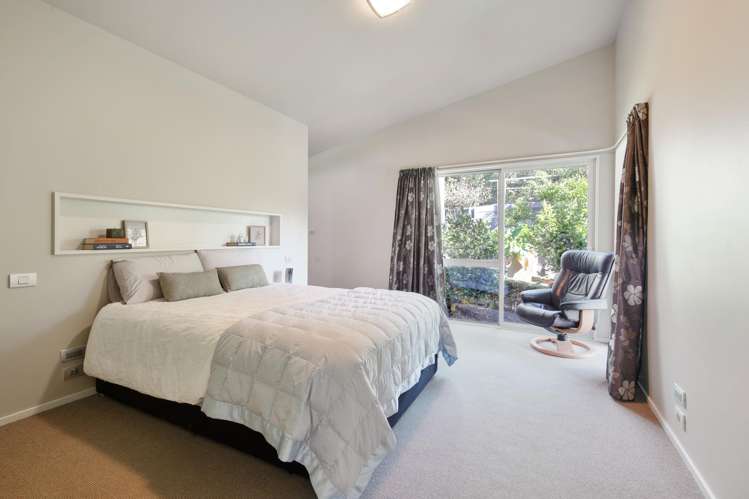 1 Emerald Lane Cashmere_9