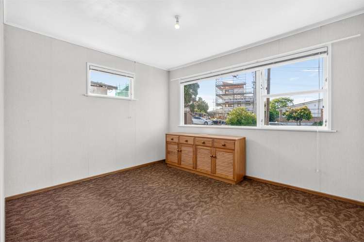55 Royal View Road Te Atatu South_10