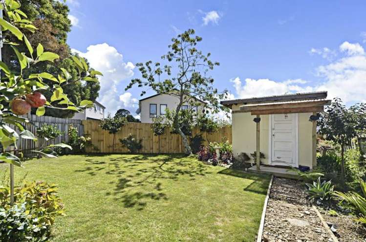 1/12 Hinton Place Weymouth_7