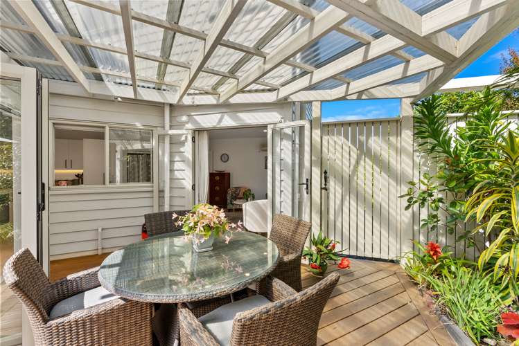 10a Scarboro Terrace Murrays Bay_12