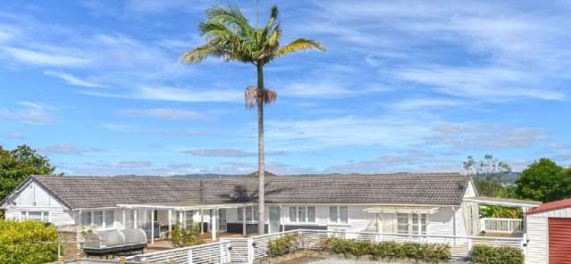 52 Don Buck Road Massey_2