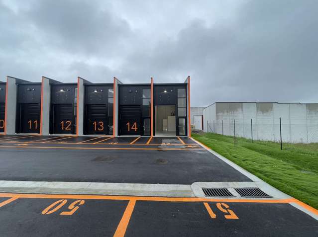 15/90a Hobsonville Road Hobsonville_1