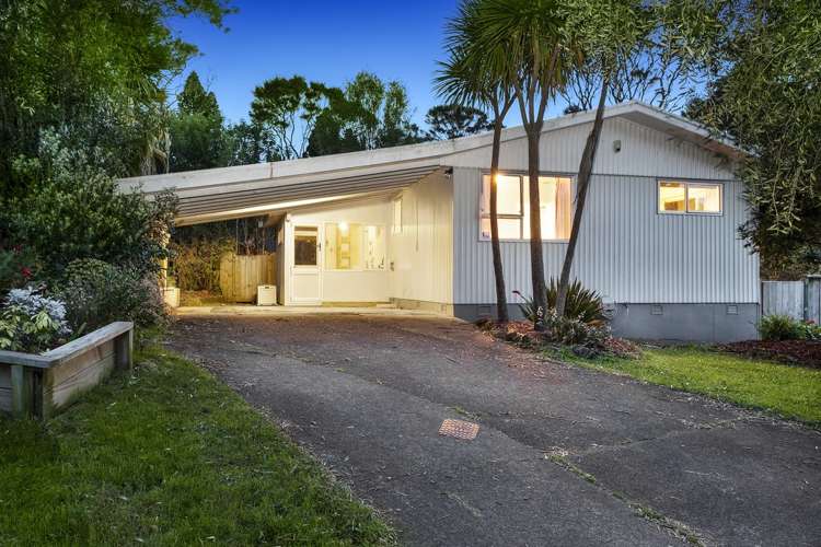 49 Onedin Place Titirangi_1