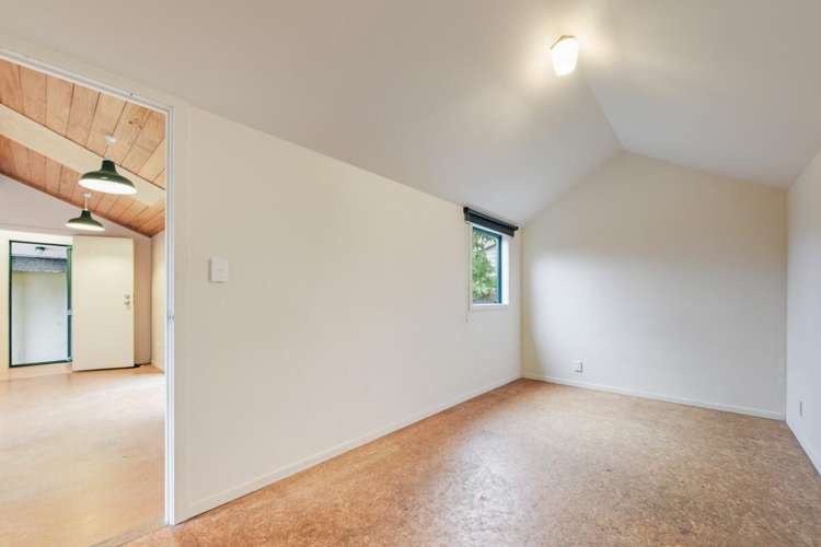 90 Commercial Street Takaka_25