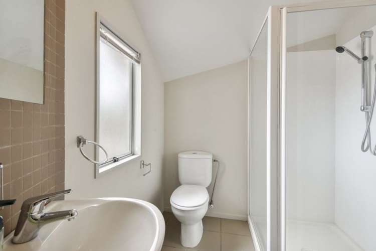 8 Dohrmans Road Oxford_10