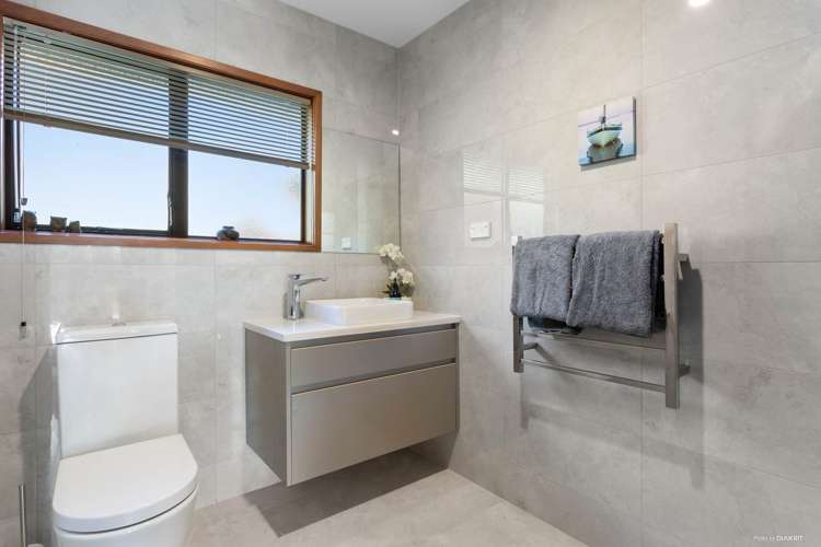 14 Manutara Avenue Forrest Hill_19