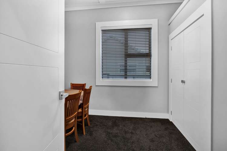 42 Collins Street Hawera_12