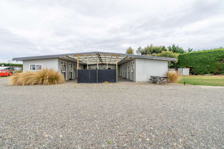 15 Colac Bay Road Colac Bay_27