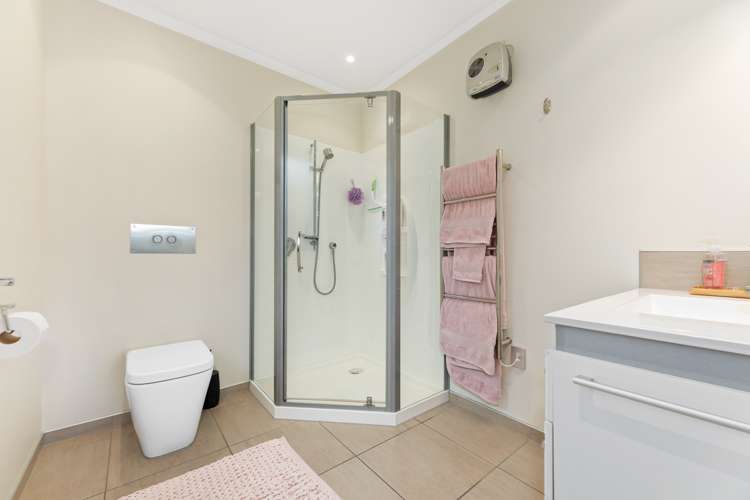 11 Kensington Place Springlands_20