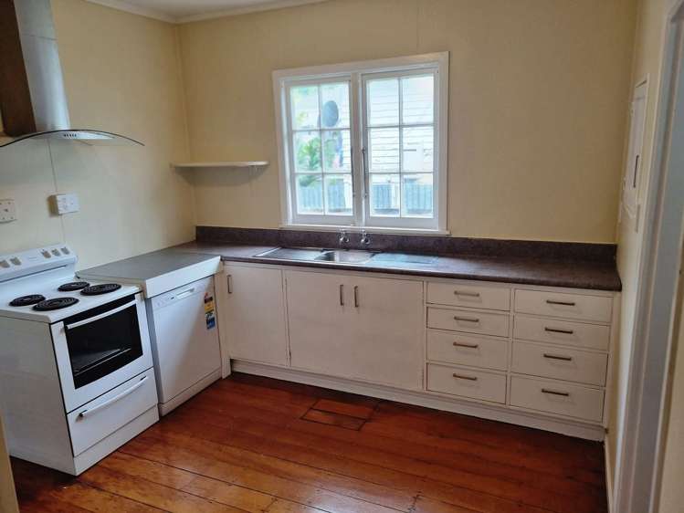 61 Owen Street Belmont_15