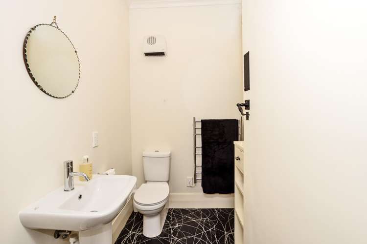 129 Duke Street Gladstone_36