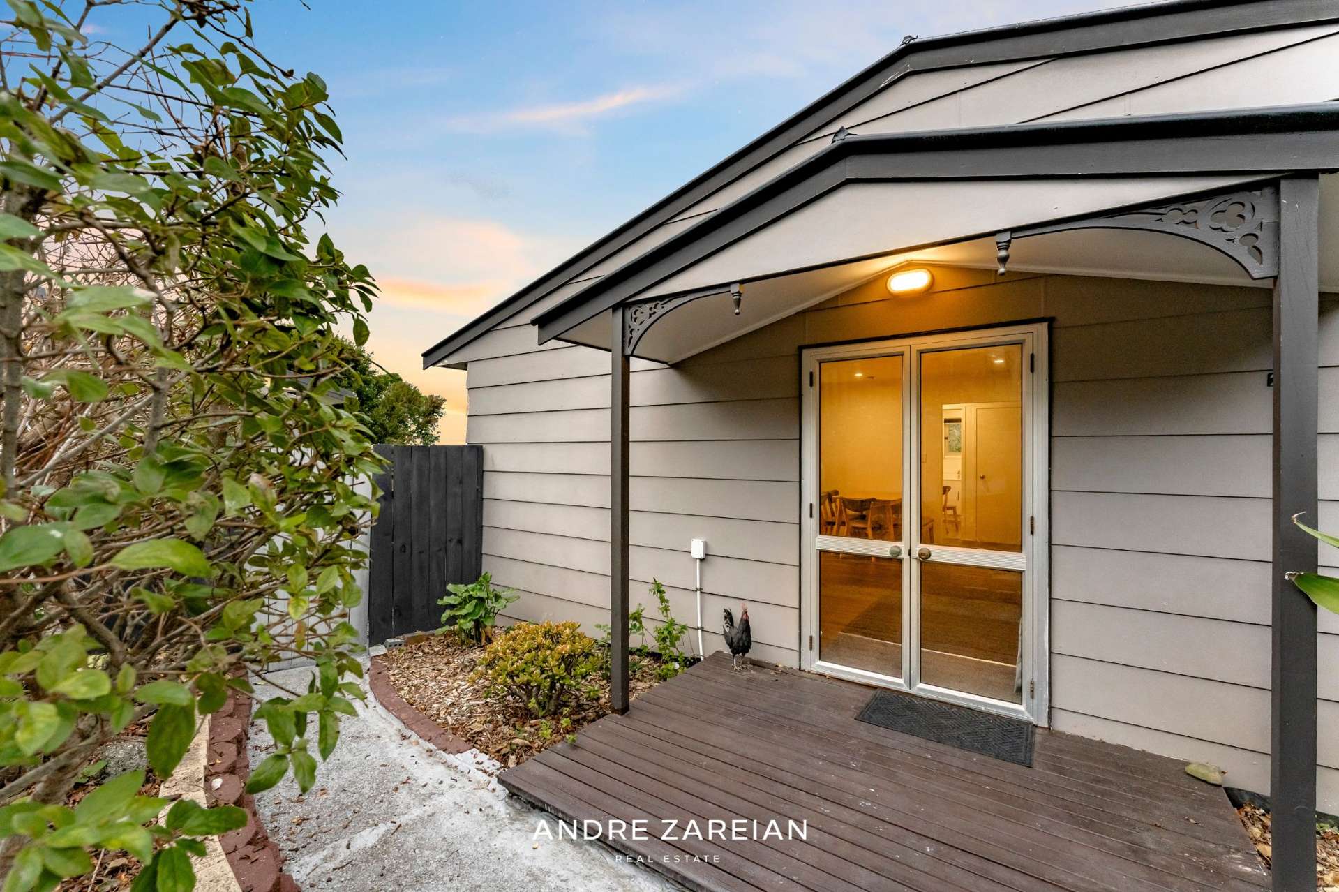 2/155 Oaktree Avenue Browns Bay_0