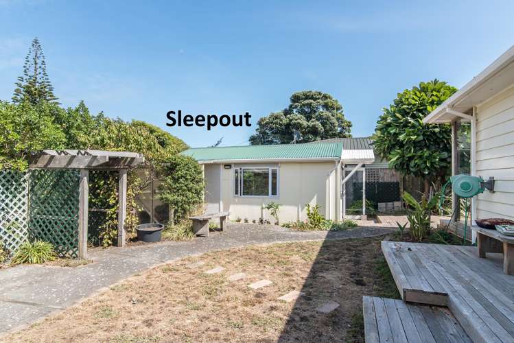 8 Te Miti Street Paekakariki_14