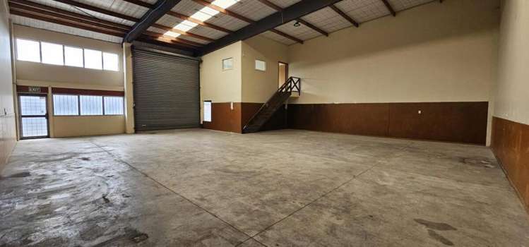 2/10 Keith Hay Drive Manukau_1