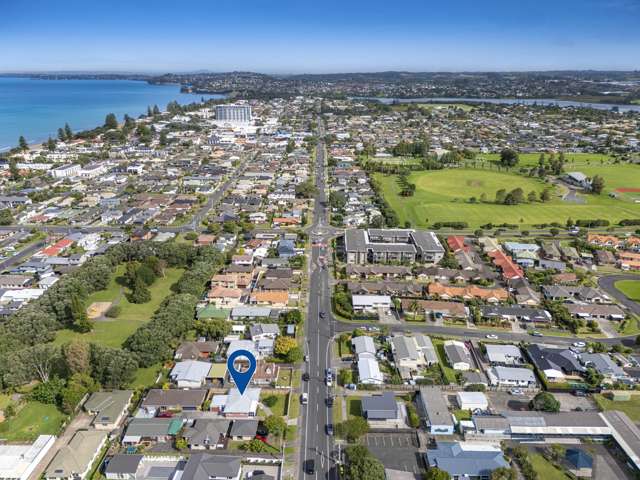 1/179 Centreway Road Orewa_4