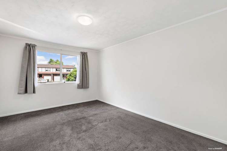 70 Kohekohe Street New Lynn_9