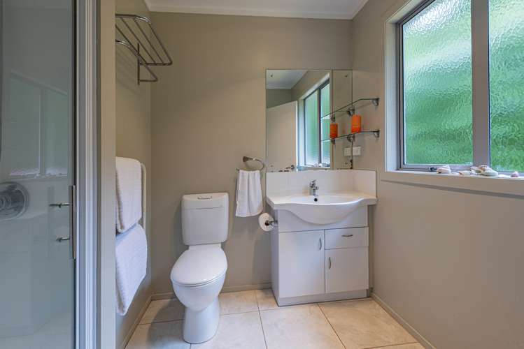 11a Kauri Place Parahaki_5