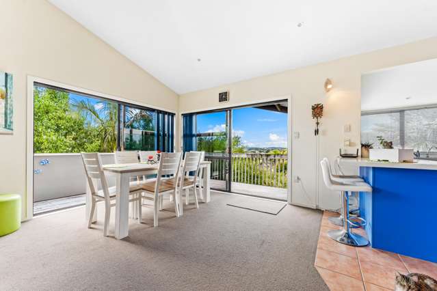 33 Gledstane Road Stanmore Bay_4