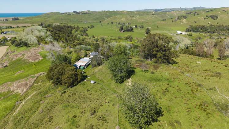 150 Waiomoko Road Whangara_33