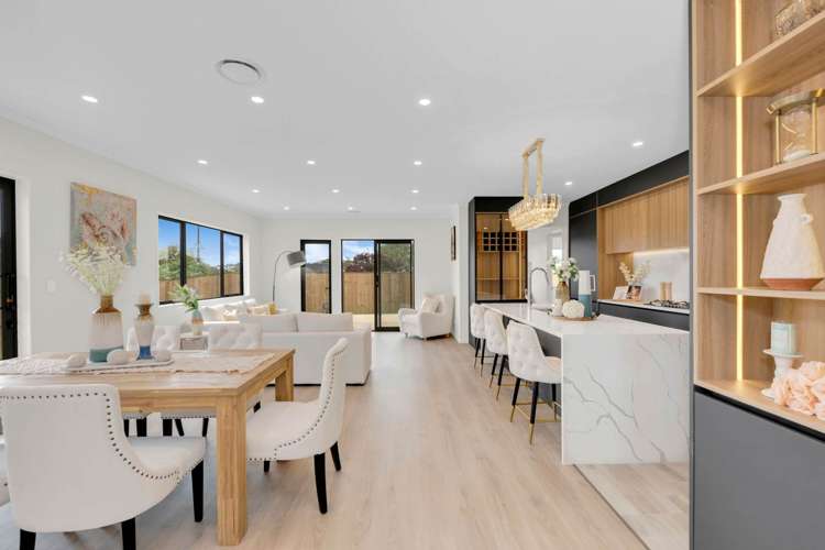 64 Koromeke Street Flat Bush_8