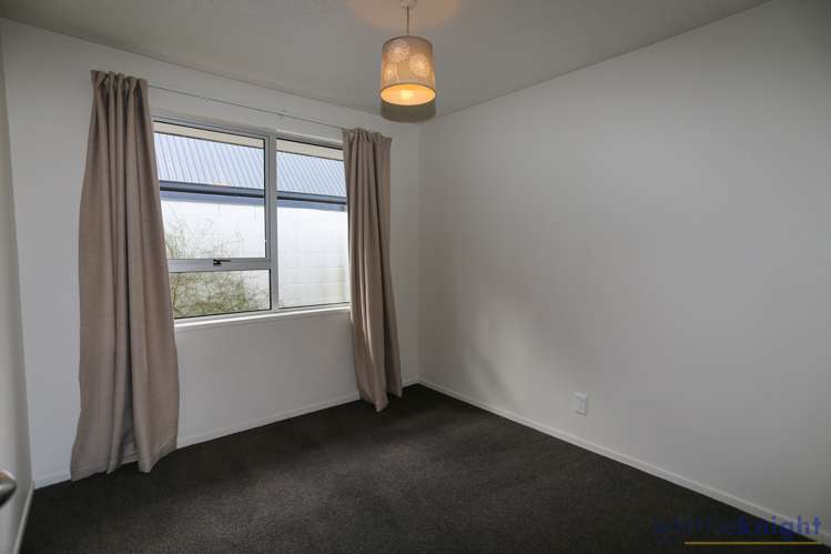 2/19 Boon Street Sydenham_7