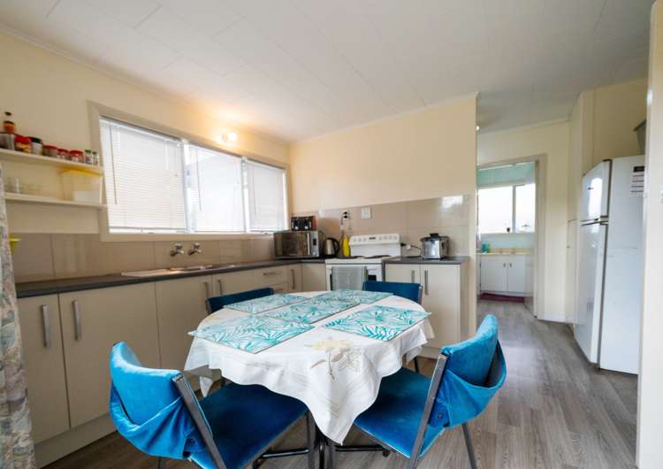 2 Bledisloe Avenue Stoke_8