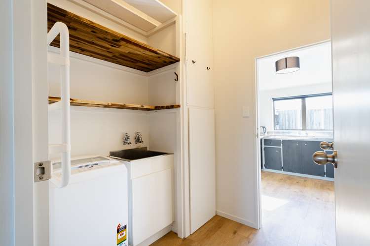 19b Rutherford Street Caversham_12