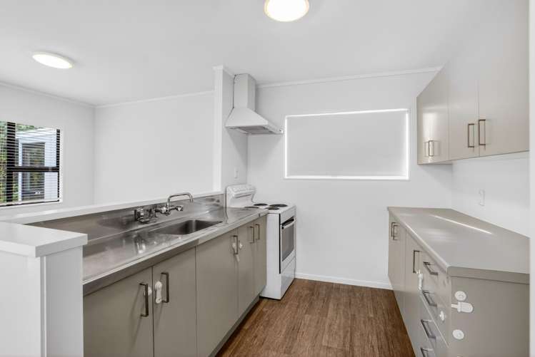 2/22 Great South Road Papakura_9