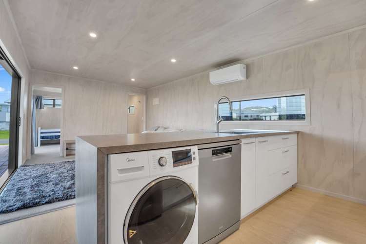 142 The Fairway Matarangi_5