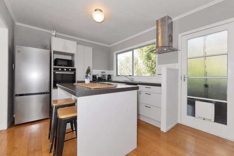 2/22 Greenhill Crescent Pakuranga_4