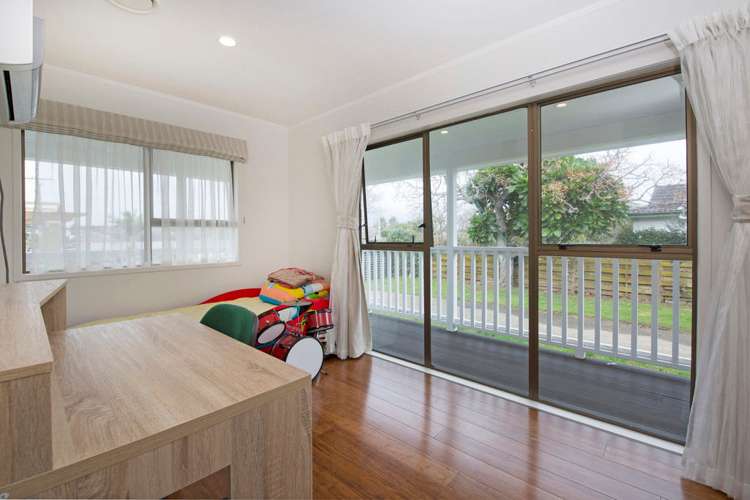 52 Hutchinsons Road Bucklands Beach_11
