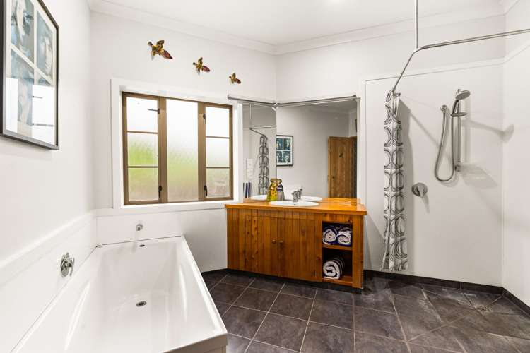 15C Omarunui Road Waiohiki_13