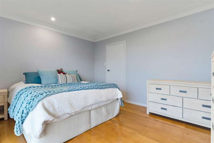 37 Toroa Street Torbay_14